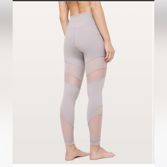 Lululemon Forget The Sweat Tight 7/8 Tight in Dark Chrome Size 2 - Picture 2 of 11